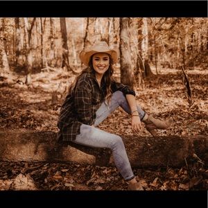 Meet your Posher, Cali